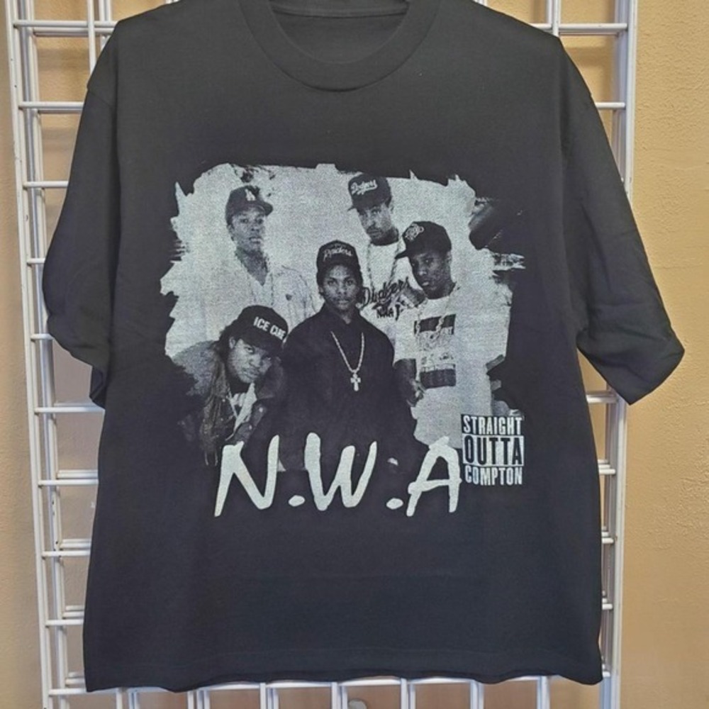 NWA straight out of Compton 90s-Y2K reprint t-shirt